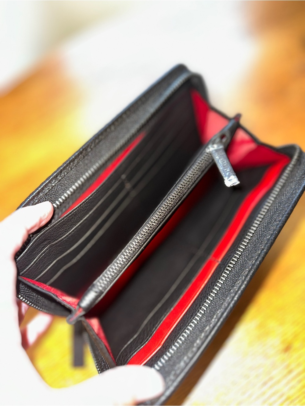 Hammitt 405 Wallet-Gunmetal Black on black stud detail. Leather Zip Wallet. - Picture 3 of 4